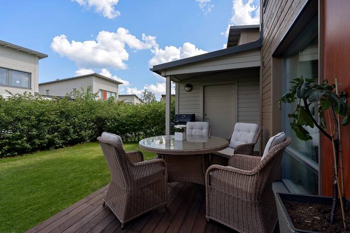 5 rum villa på Runhällsgatan 9 Fresta, Upplands Väsby kommun - bild 3