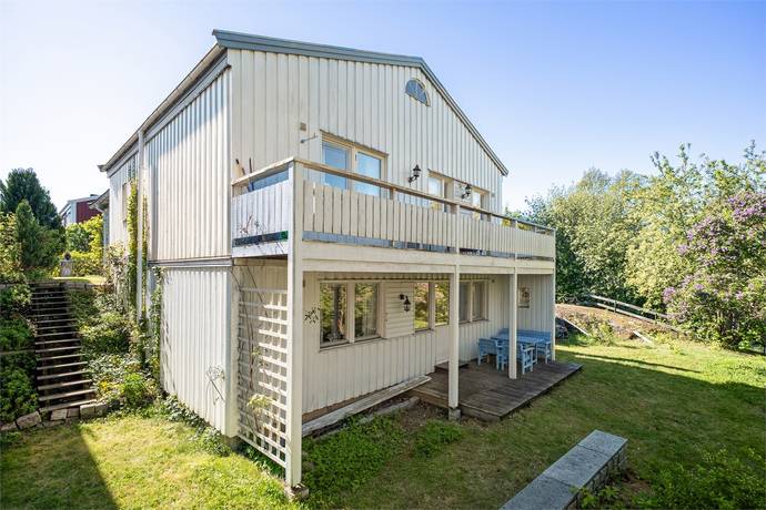 5 rum villa på Asplövsgränd 136 Hässelby Norra Villastad, Stockholms kommun - bild 2