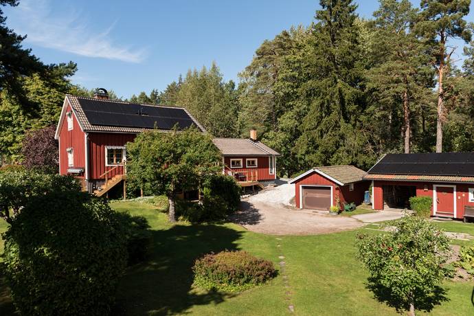 Eriksnäsgatan 8, Norrberg, Sala kommun