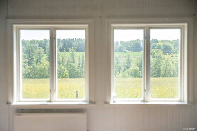 80 m² Gård med jordbruk på Vittene Olofsgården   Vittene Vårgårda kommun - bild 9