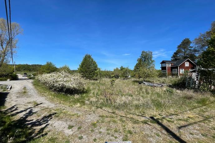 tomt på Rönnebovägen 21B Färentuna / Ekerö, Ekerö kommun - bild 2