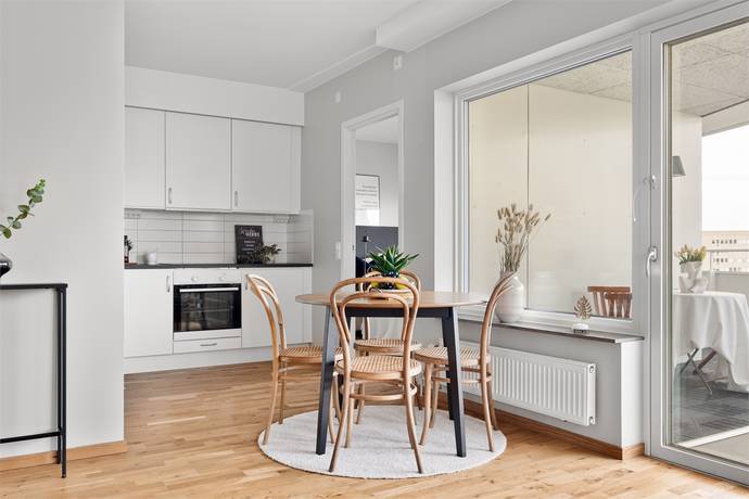 3 rum Lägenhet på Funäsgatan 8 vån 9 Vällingby Parkstad / Råcksta Stockholms kommun - bild 9