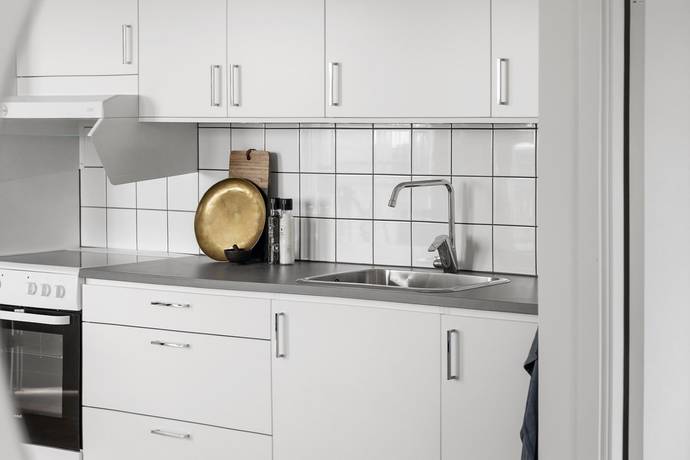 2 rum lägenhet på Sparbanksvägen 6 Hägerstensåsen, Stockholms kommun - bild 2