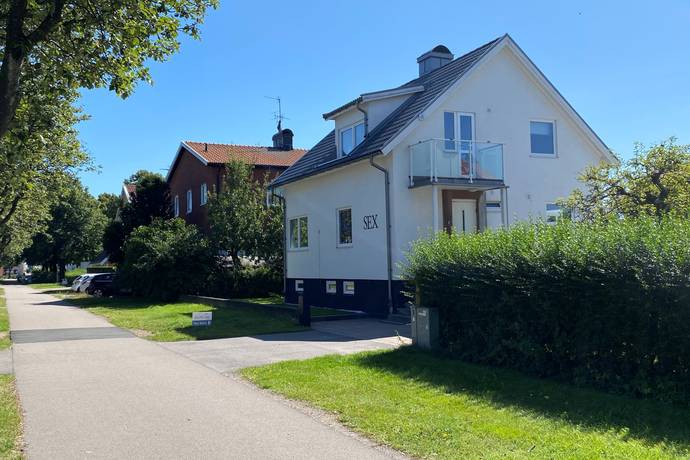 4 rum villa på Linnégatan 6 Halmstad - Centralt, Halmstads kommun - bild 1