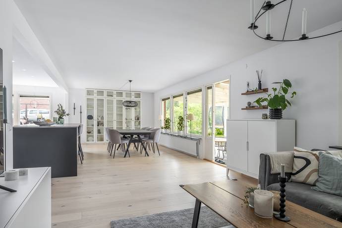 5 rum villa på Blåklockstigen 4 Genarp, Lunds kommun - bild 3