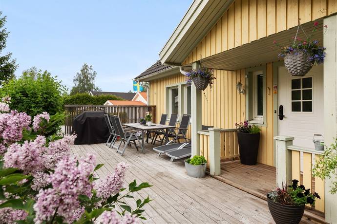 7 rum villa på Asplundsvägen 25 Bergshamra, Norrtälje kommun - bild 1