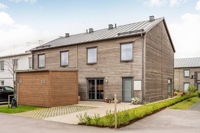 5 rum radhus på Krageholmsgatan 13A Munka-ljungby, Ängelholms kommun - bild 1