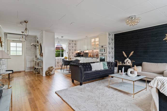 4 rum Radhus på Norrbackavägen 2A Torpa Kungsörs kommun - bild 6