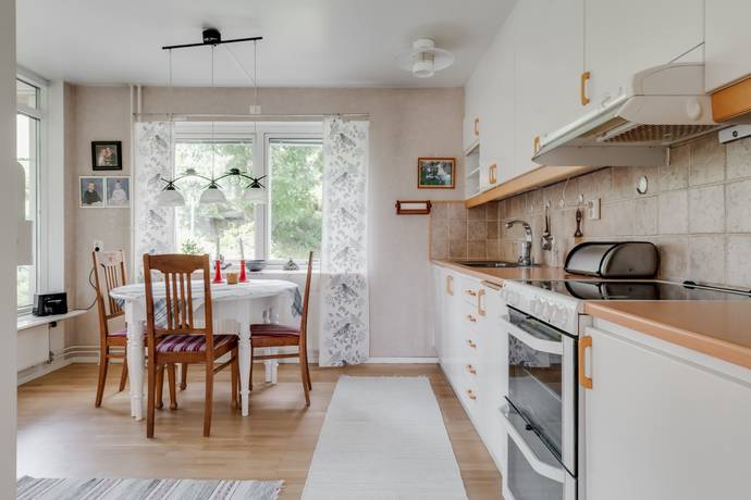 4 rum lägenhet på Hästhagsgatan 3 Byttorp, Borås kommun - bild 4