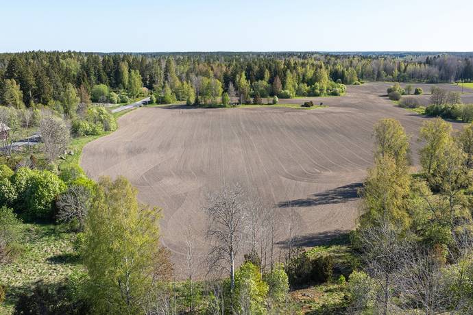 Gård/skog på Norrlövsta Östhammars kommun - bild 2