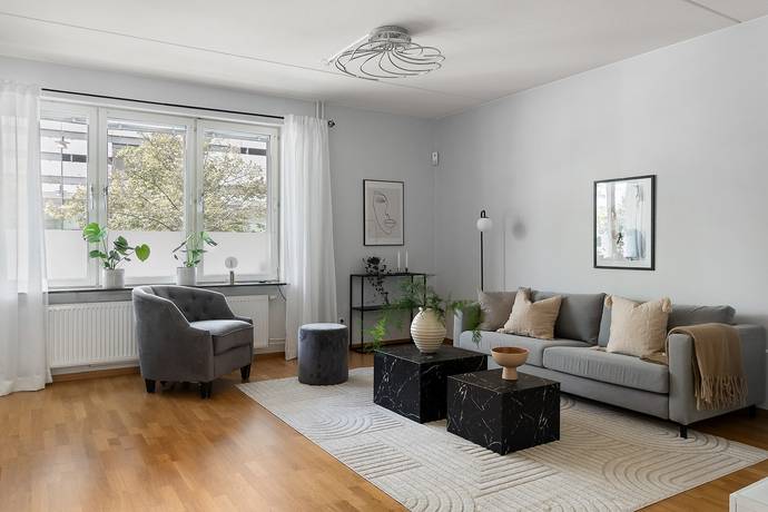 4 rum lägenhet på Sollentunavägen 148 Sollentuna Centrum, Sollentuna kommun - bild 1