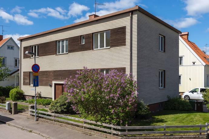 8 rum villa på Jernberghsgatan 2 Söder, Eskilstuna kommun - bild 2