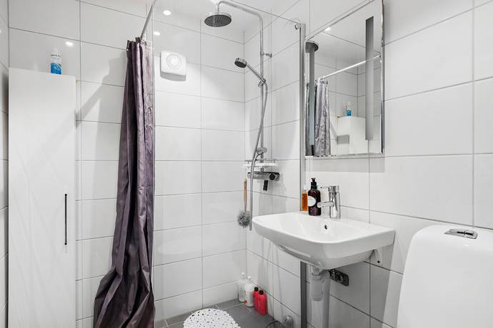 5 rum Villa på Hjalmar Palms väg 6 Marieberg Örebro kommun - bild 6
