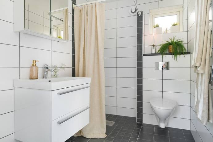 5 rum villa på Simrishamnsvägen 38 Tomelilla, Tomelilla kommun - bild 5