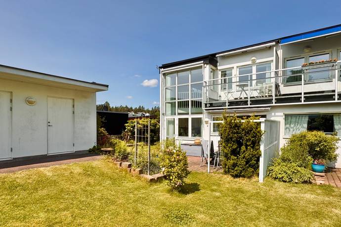 4 rum parhus på Alfens väg 3A Gustavsberg, Karlstads kommun - bild 1