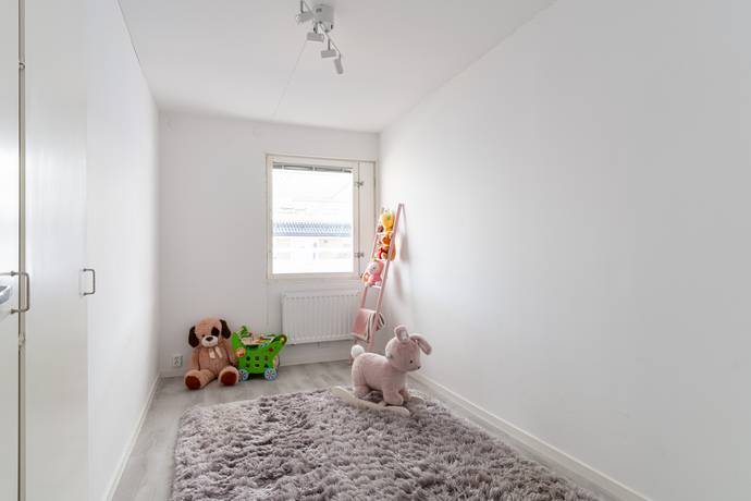 5 rum Villa på Rustmästarvägen 21 Mesta Eskilstuna kommun - bild 12
