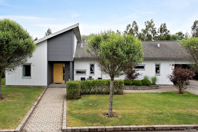 5 rum villa på Påalsvägen 15 Replösa, Ljungby kommun - bild 1