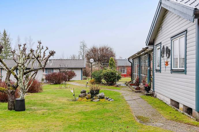 4 rum Vinterbonat fritidshus på Näckrosvägen 15 Hulta Katrineholms kommun - bild 8