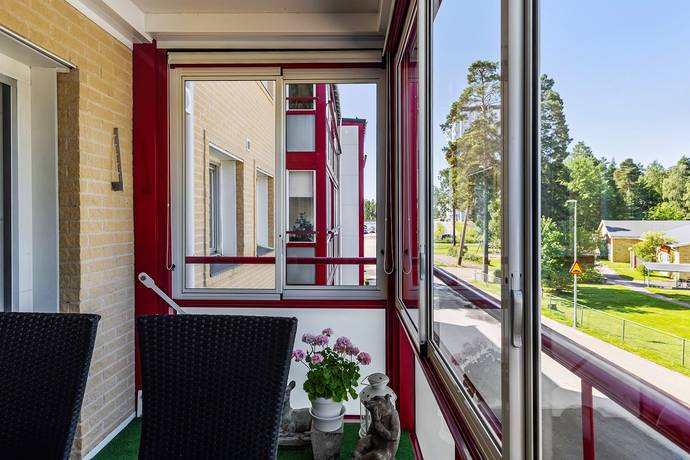 2 rum lägenhet på Tallvägen 12B Lunna, Hammarö kommun - bild 2