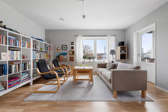 4 rum lägenhet på Järnvägsgatan 9, lgh 1203 Svenljunga, Svenljunga kommun - bild 2