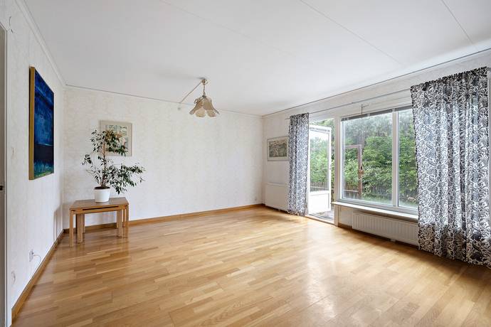 5 rum Radhus på Norrholmsgränd 1 Skärholmen Stockholms kommun - bild 14
