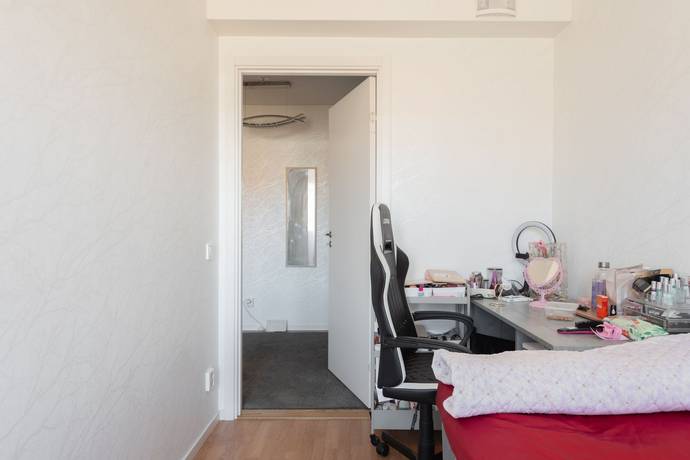 4 rum Lägenhet på Benvägen 29 Bjurhovda Västerås kommun - bild 15