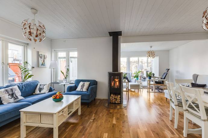 4 rum parhus på Domargatan 13 Mariefred Stadsparken, Strängnäs kommun - bild 4