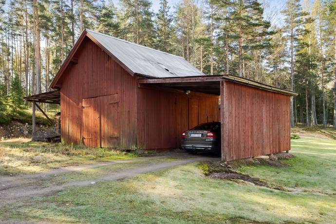 Gård med skogsbruk på Skärsjö 168 och 170 Skärsjö Heby kommun - bild 15