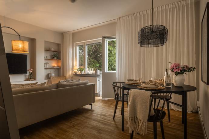 Hertig Karls allé 62, Centralt - väster, Örebro kommun