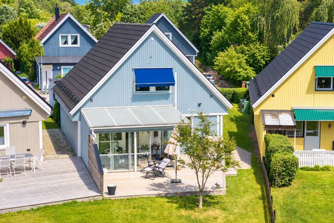 Dagsländevägen 10, Fresta, Upplands Väsby kommun