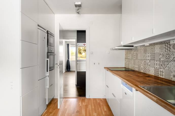 3 rum lägenhet på Hägernäsvägen 1B Hägernäs, Täby kommun - bild 3