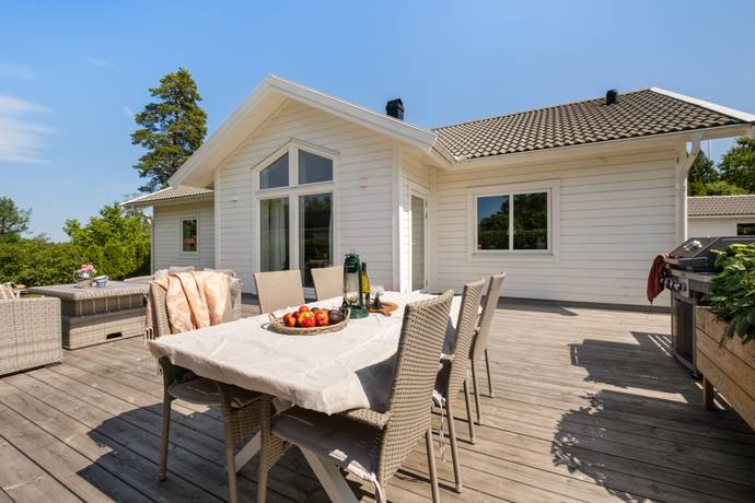 4 rum villa på Lönnvägen 15B Fornudden-Persudde, Tyresö kommun - bild 3