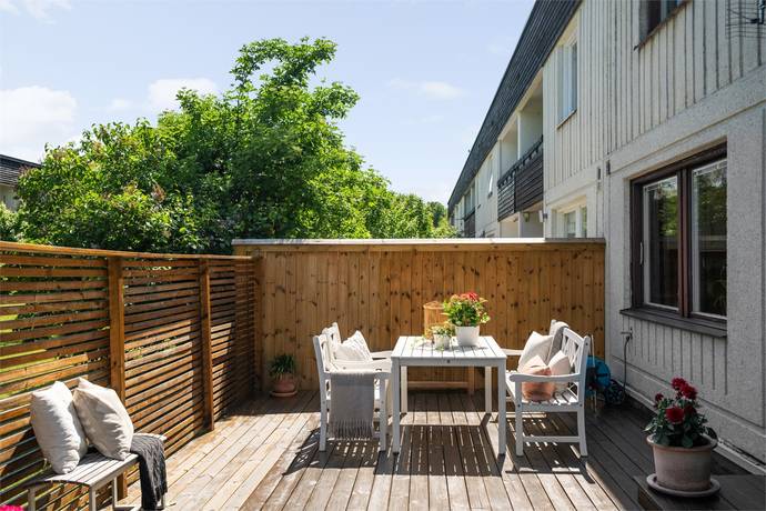 5 rum radhus på Cedervägen 39 Enebyberg, Danderyds kommun - bild 5