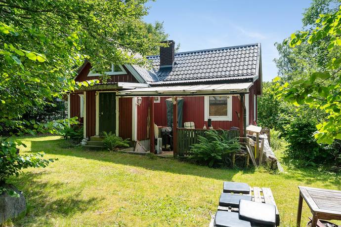 4 rum vinterbonat fritidshus på Jägarevägen 21 Åsljunga, Örkelljunga kommun - bild 1