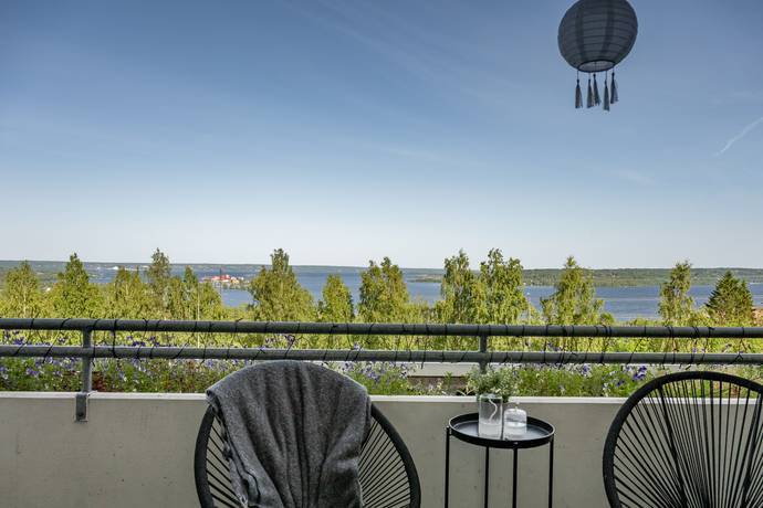 4 rum Lägenhet på Kungsvägen 127 Entréplan & våning 3 från balkongsidan Timrå Timrå kommun - bild 14