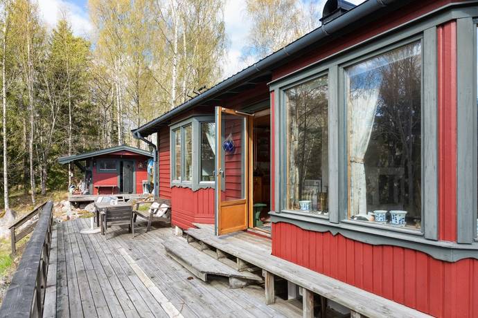 4 rum fritidsboende på Vättersö 31 Vättersö, Österåkers kommun - bild 5