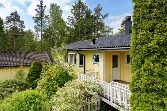 4 rum villa på Sjögrundsvägen 21 Ingarö Björkvik/Klacknäset, Värmdö kommun - bild 4