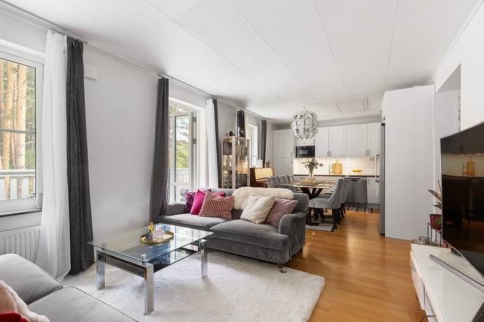 4 rum lägenhet på Alsikegränd 23, 1tr Skälby, Upplands Väsby kommun - bild 4