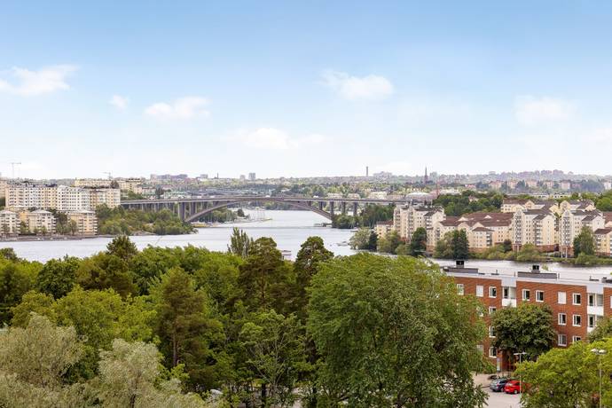 6 rum lägenhet på Krysshammarvägen 24, vån 7 av 8 Huvudsta, Solna kommun - bild 1