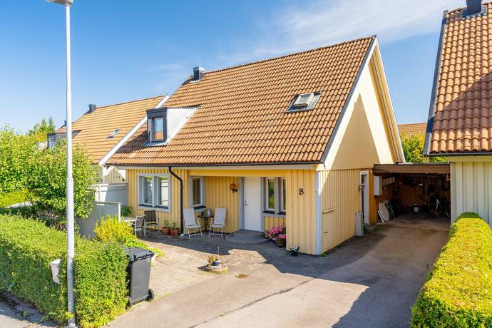 Stallgatan 8, Majåker, Lidköpings kommun