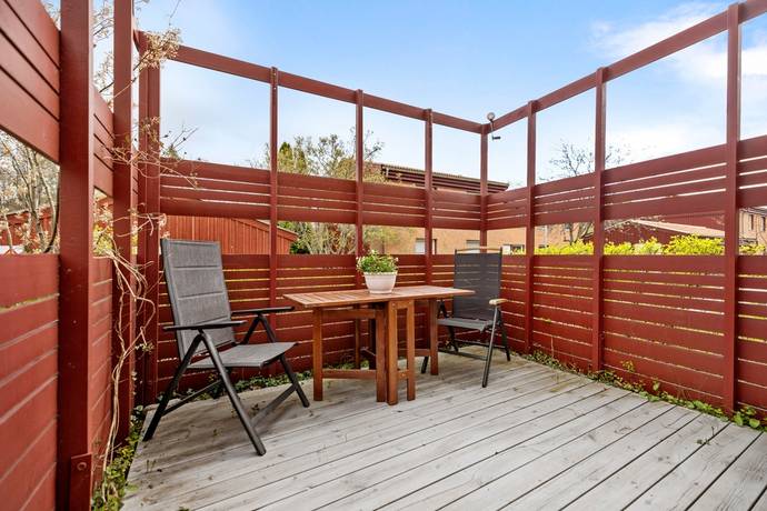 2 rum lägenhet på Skäcklingevägen 89B Tumba - Skäcklinge, Botkyrka kommun - bild 2