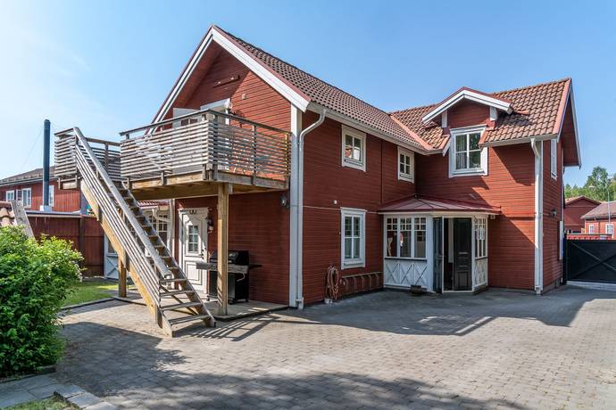 7 rum villa på Hyttgatan 88 Centralt, Falu kommun - bild 2