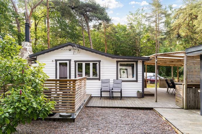 3 rum fritidshus på Balltorpsvägen 90 - Stuga 50 Mölndal - Balltorp, Mölndals kommun - bild 1