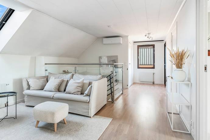 5 rum Villa på Hökvägen 6 Elund Köpings kommun - bild 23