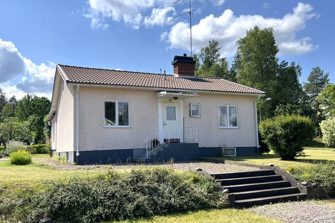 3 rum villa på Linnégatan 4 Alstermo, Uppvidinge kommun - bild 1
