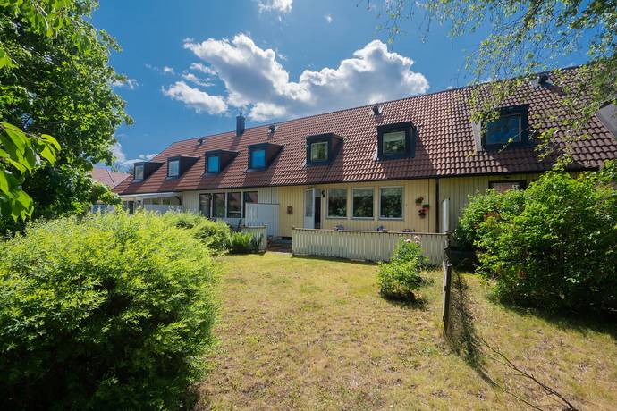 6 rum par-/kedje-/radhus på Norrängsvägen 43K Fridhem, Huddinge kommun - bild 3