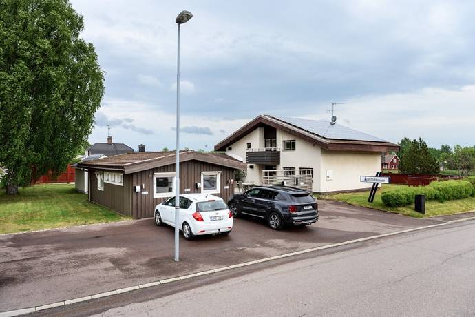 Övre Tjärna, Borlänge kommun