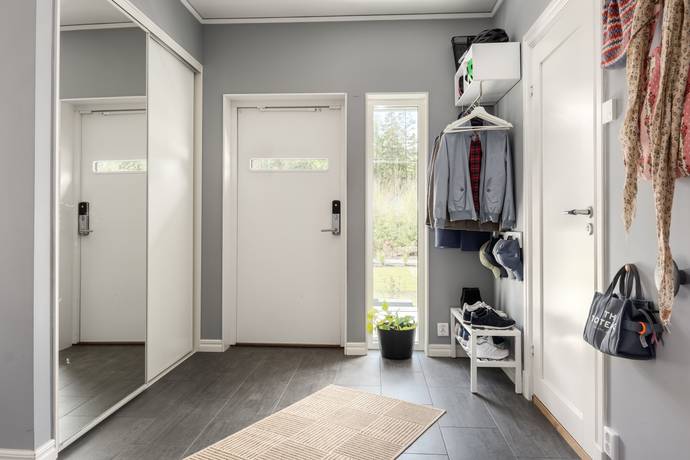 8 rum Villa på Västerskärsringen 41B Svinninge Österåkers kommun - bild 48