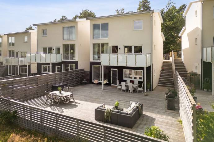 6 rum Kedjehus på Matskärsvägen 12B Tjuvkil/ Lycke Kungälvs kommun - bild 2