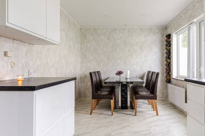 143 m² Villa på Vilda Bärsvägen 14 Lindsdal Kalmar kommun - bild 7